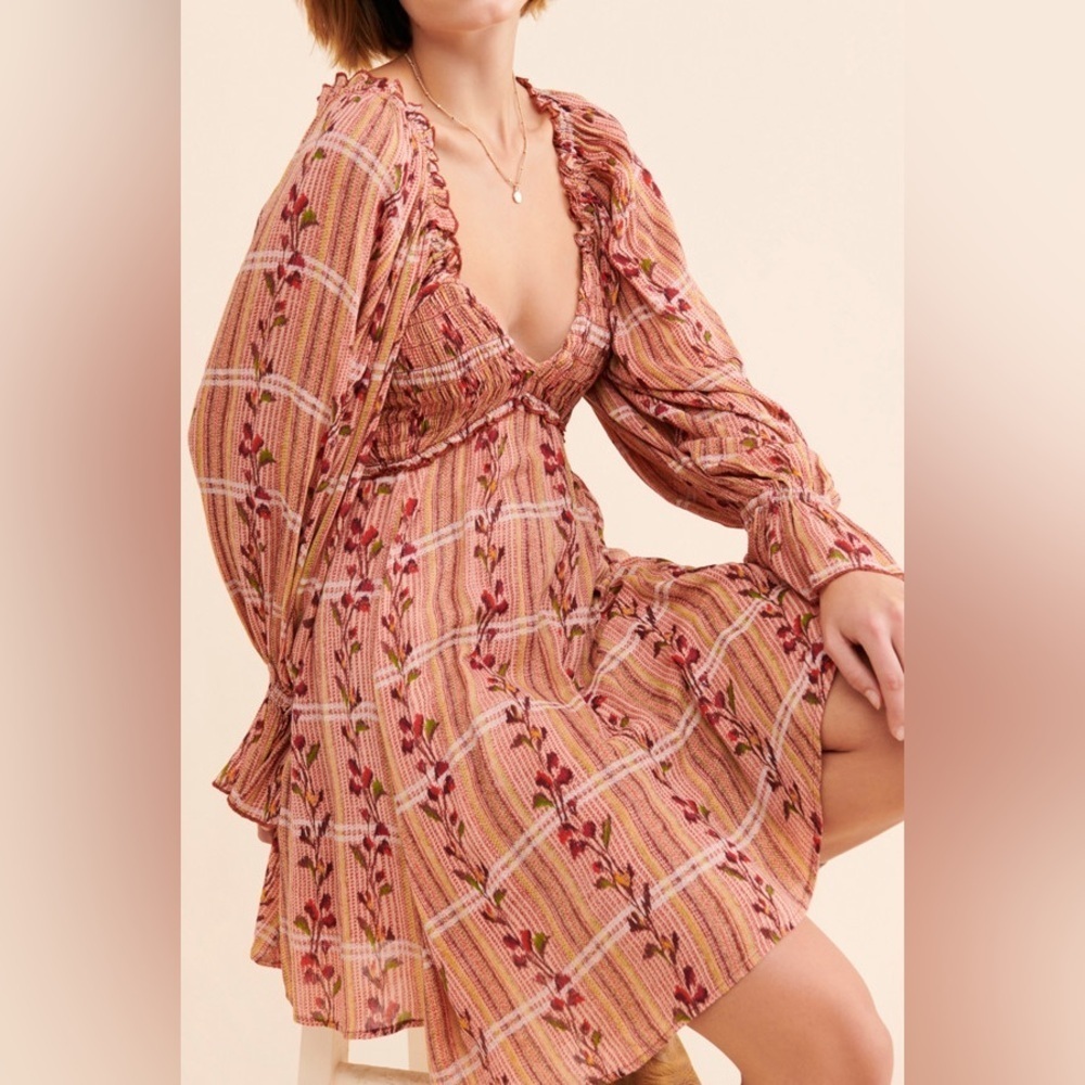Free People Jackie Smocked Deep V-Neck Mini Dress Floral Print Size S/P